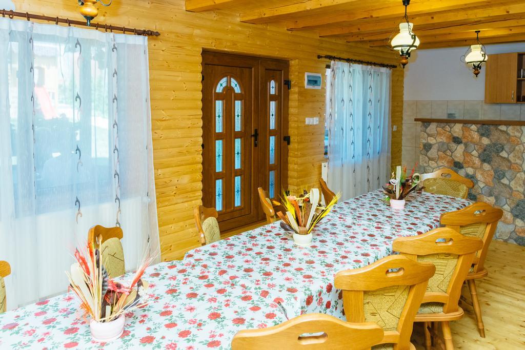 Casa Gherman Hotel Turda Eksteriør billede